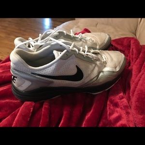 Nike MENS shoes